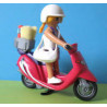 Playmobil special PLUS - Vacancière avec scooter - 9084