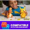 MEGA Pokémon Jeu de construction avec 529 pièces et 3 personnages articulés.