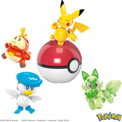 MEGA Pokémon Coffret Construction avec 4 Figurines Articulées Et 1 Poké Ball, Inclus Pikachu Et 3 Nouveaux Pokémon Starters.