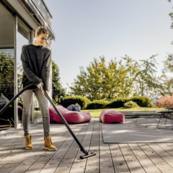 Karcher Aspirateur KWD2SV15418 acier inoxydable.