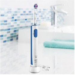 Oral-B Brosse A Dents Électrique pro 600 3D WHITE - Blanc