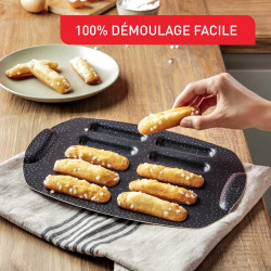 Tefal Moule gâteau 10 mini boudoirs - Revêtement antiadhésif - Aluminium recyclé et recyclable Fabriqué en France.