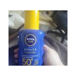 NIVEA SUN Spray solaire Protect & Hydrate FPS 50+ (1x200 ml).