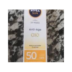 Nivea Crème visage anti-age et anti-taches FPS 50 - Le tube de 50ml.